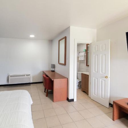 American Inn Baton Rouge Eksteriør bilde